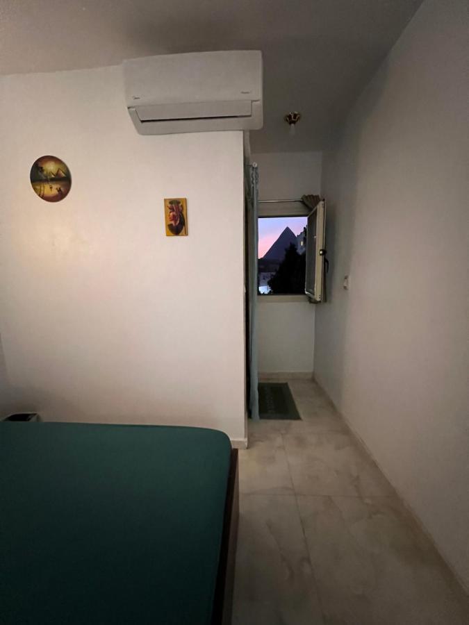 Giza Pyramids View Homestay Kafret el-Gabal Esterno foto
